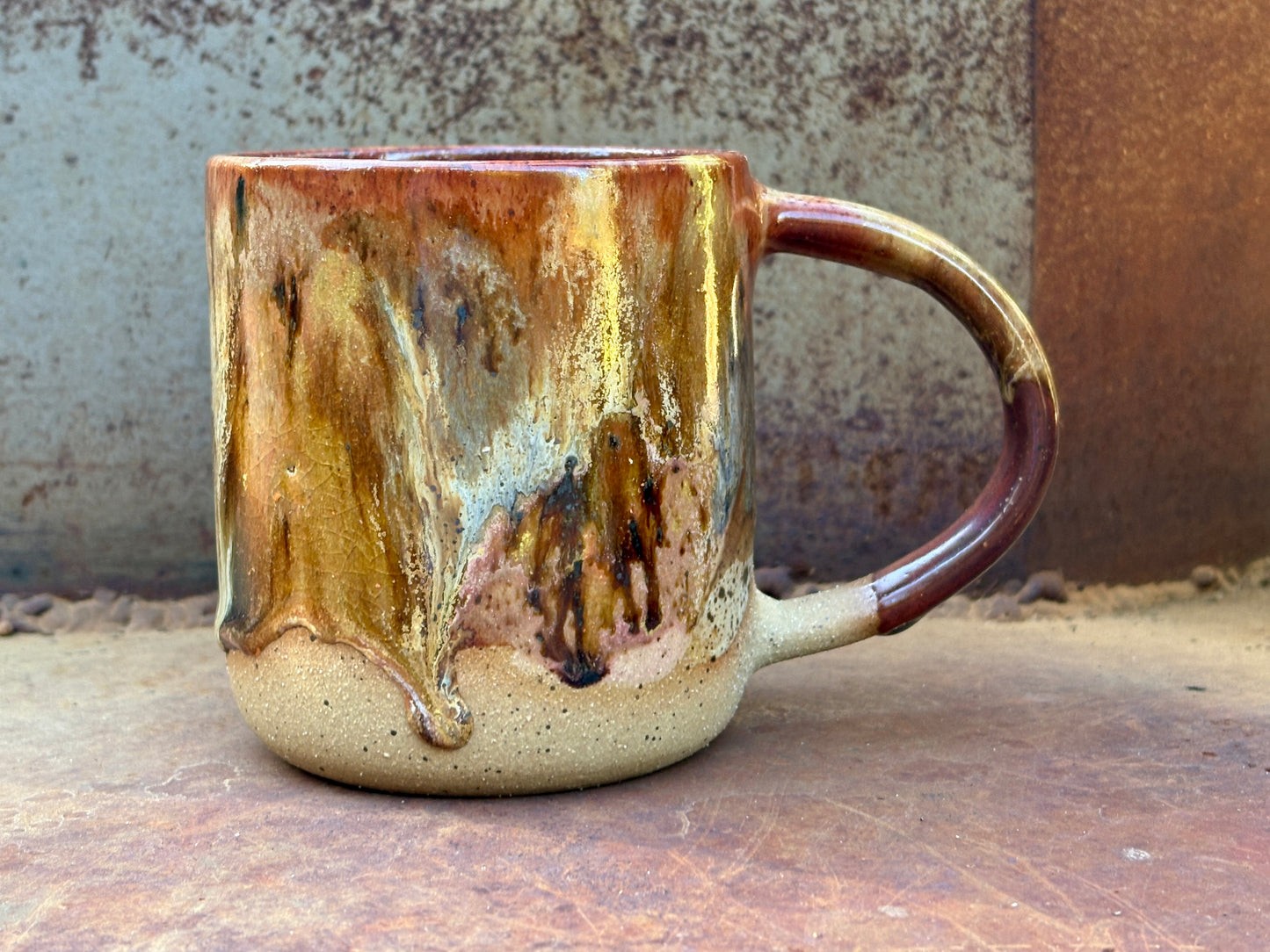 Mochaffiti mug- lite
